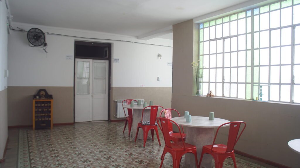 espacio comun penta geriatrico bahia blanca kelluwen habilitado Kelluwen Salud | Residencias Geriatricas Kelluwen Salud